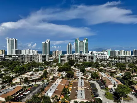 2500 Parkview Dr #1802, Hallandale Beach, FL 33009