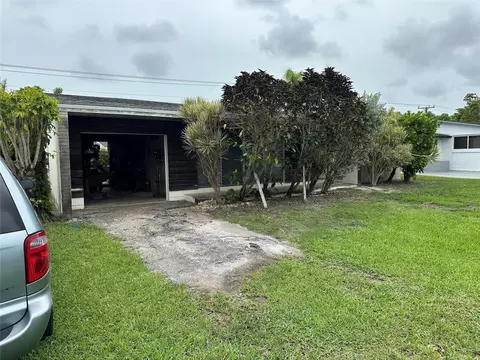 4601 SW 94th, Miami, FL 33165