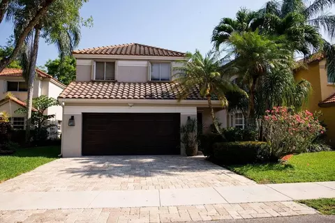 9223 Greenbrier, Davie, FL 33328