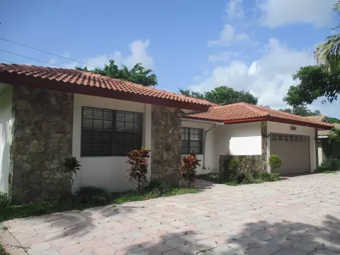 9066 NW 47th Ct, Coral Springs, FL 33067