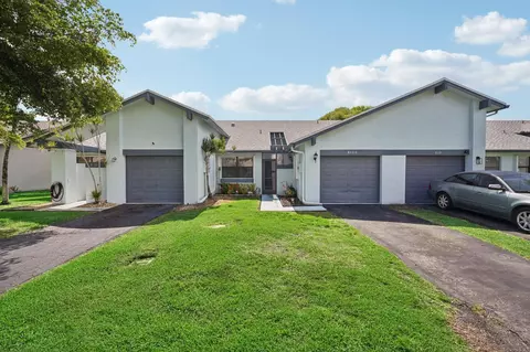 8120 NW 100th Dr, Tamarac, FL 33321