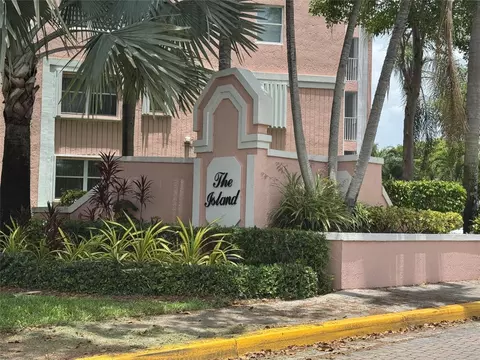 2551 NW 103rd #202, Sunrise, FL 33322