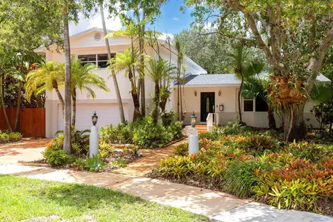 9881 SW 103rd St, Miami, FL 33176