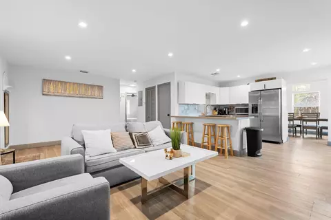 2624 NE 9th St, Pompano Beach, FL 33062