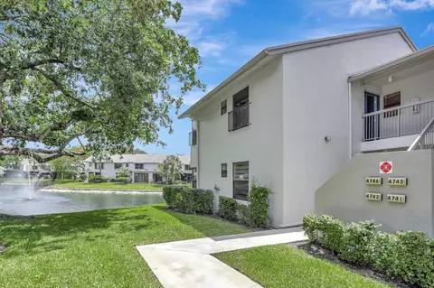 4746 NW 22nd St #4296, Coconut Creek, FL 33063