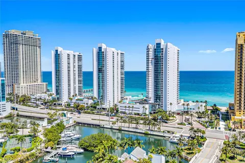 16445 Collins Ave #1121, Sunny Isles Beach, FL 33160
