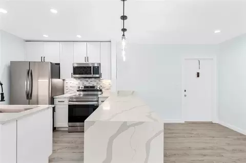 825 NW 13th #101, Boca Raton, FL 33486