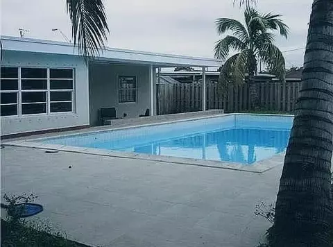 236 E 56th St, Hialeah, FL 33013 photo 2