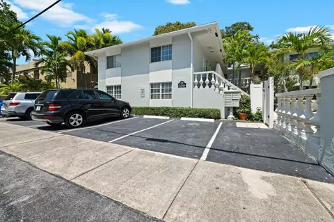 455 NE 16th Ave #1, Fort Lauderdale, FL 33301