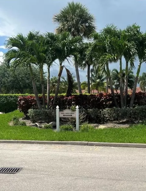 9936 Twin Lks #34 F, Coral Springs, FL 33071