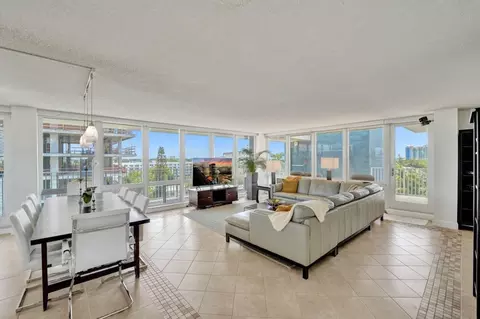 524 Orton #701, Fort Lauderdale, FL 33304