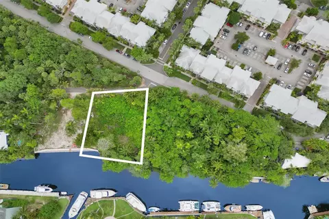 351 SW 14th, Fort Lauderdale, FL 33312