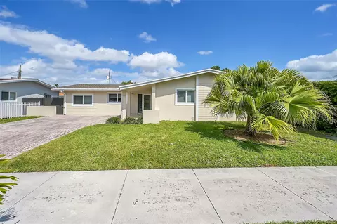 521 SW 40th Ct, Coral Gables, FL 33134