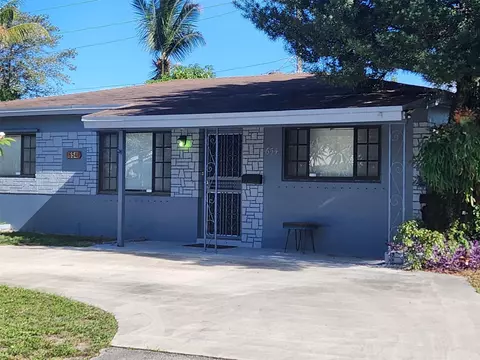 654 NW 45th St, Fort Lauderdale, FL 33309