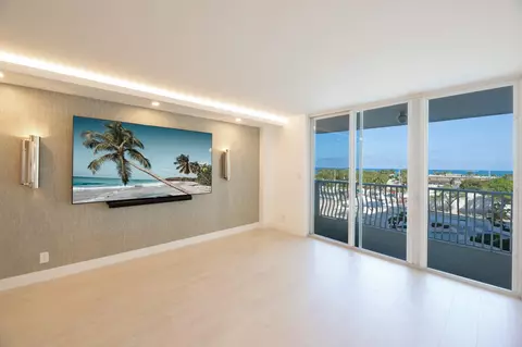 1 Las Olas Cir #404, Fort Lauderdale, FL 33316