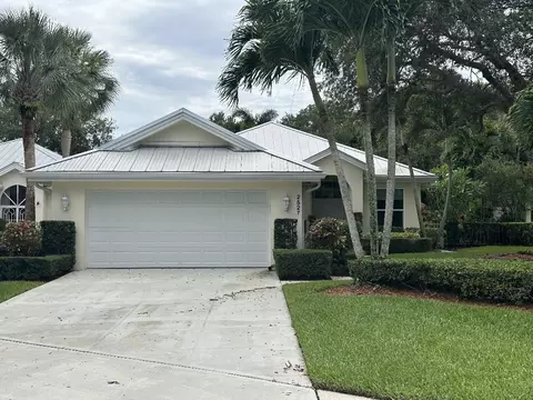 2527 SW Greenwich, Palm City, FL 34990