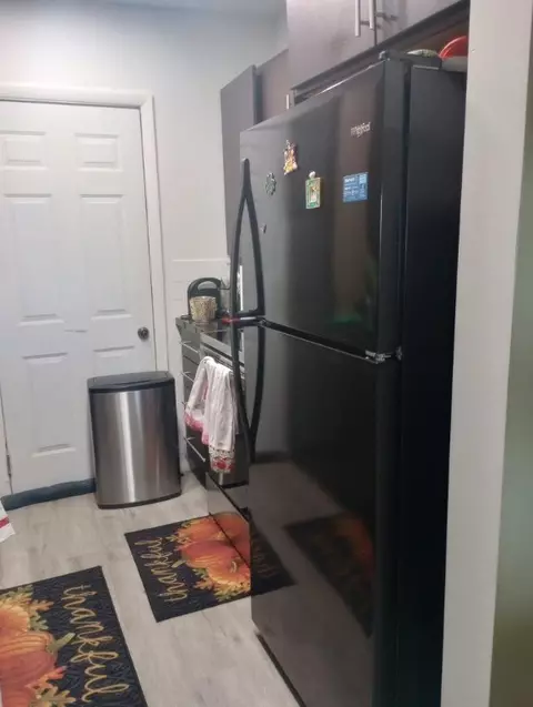 Kitchen - 1250 E Sample Rd #307, Pompano Beach, FL 33064 photo 2 of 3