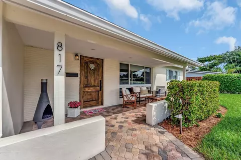 817 SE 14th St, Deerfield Beach, FL 33441