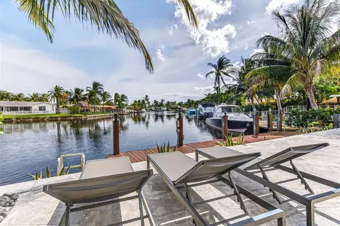 160 SE 3rd, Pompano Beach, FL 33060