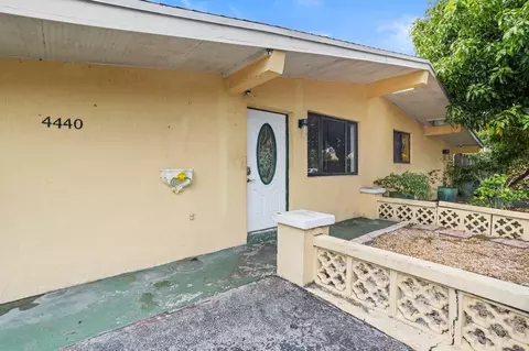 4440 NW 37th, Lauderhill, FL 33319