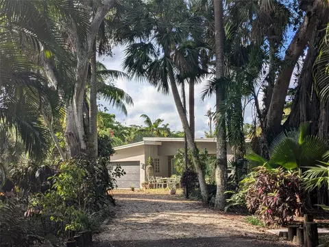 2180 SW 28 Way, Fort Lauderdale, FL 33312