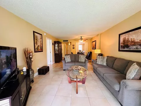 3099 NW 48th Ave #253, Lauderdale Lakes, FL 33313