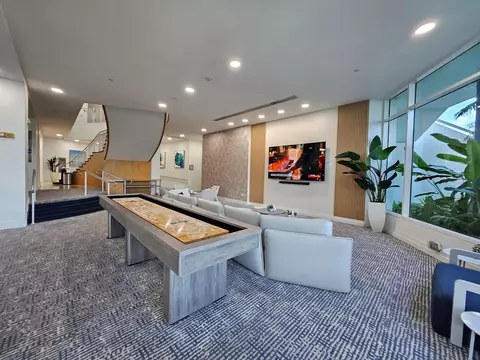 2670 E Sunrise Blvd #1105, Fort Lauderdale, FL 33304
