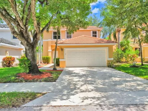 15037 SW 50th, Davie, FL 33331