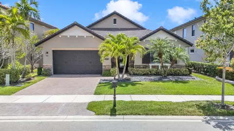 8970 Carrington Ave, Parkland, FL 33076