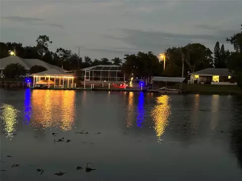 3051 Waterway Dr, Lake Placid, FL 33852