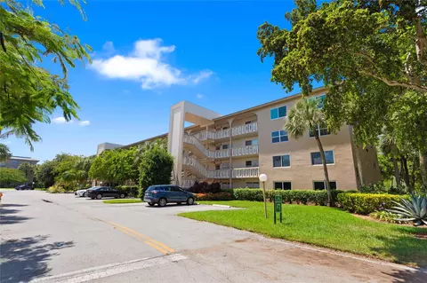 4301 Martinique Cir #C2, Coconut Creek, FL 33066