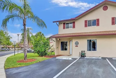 9749 NW 37th, Sunrise, FL 33351