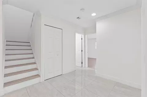 4741 Holly Lk, Lake Worth, FL 33463