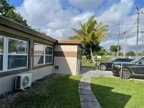 5201 SW 28th Ter, Fort Lauderdale, FL 33312