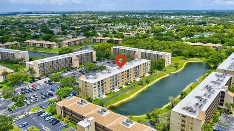7760 NW 50th #305, Lauderhill, FL 33351