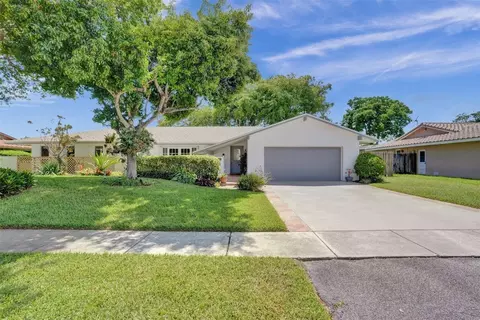 1521 SW 73rd, Plantation, FL 33317
