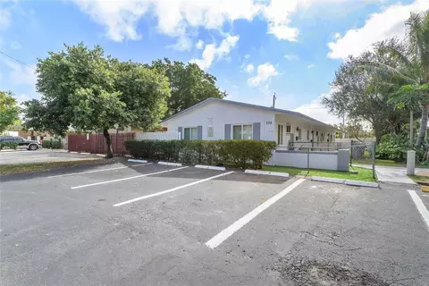332 SW 2nd, Pompano Beach, FL 33060