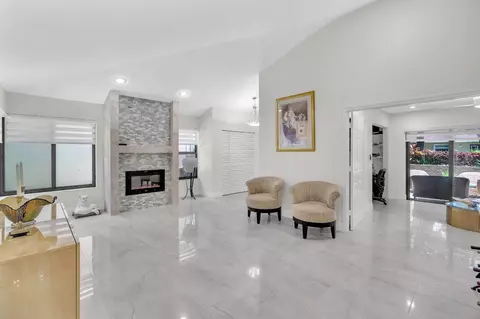 820 SW 87th, Plantation, FL 33324