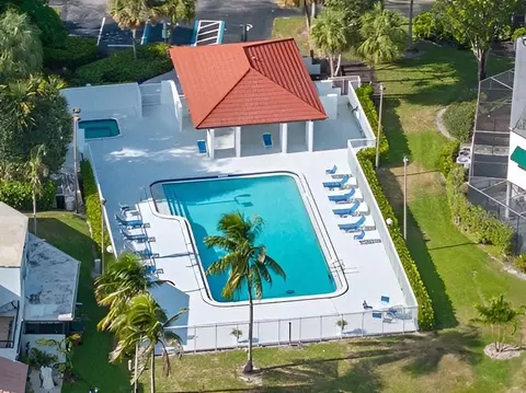 511 NW 36th, Deerfield Beach, FL 33442