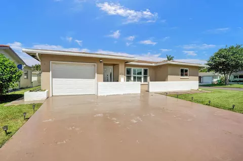 5706 NW 65th Way, Tamarac, FL 33321