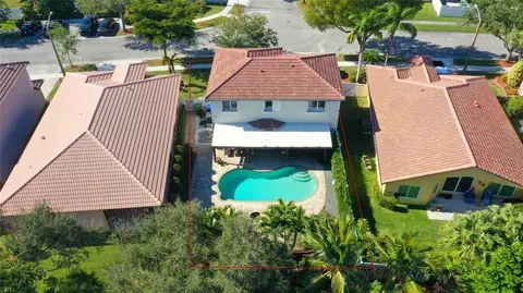 1943 NW 170, Pembroke Pines, FL 33028