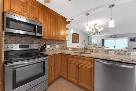 251 NW 76th #102, Margate, FL 33063