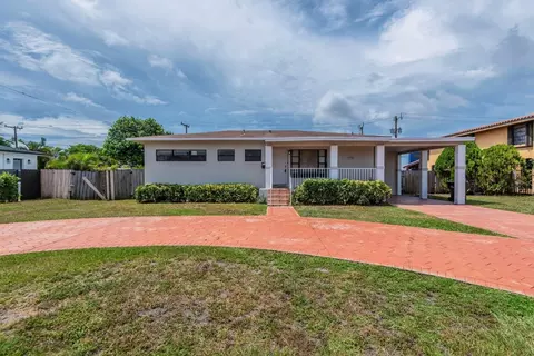 170 W 50th, Hialeah, FL 33012