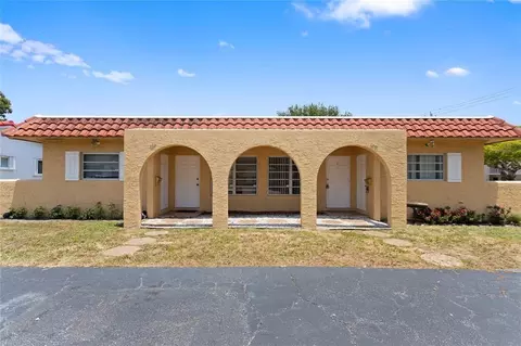 697 Ipswich St, Boca Raton, FL 33487