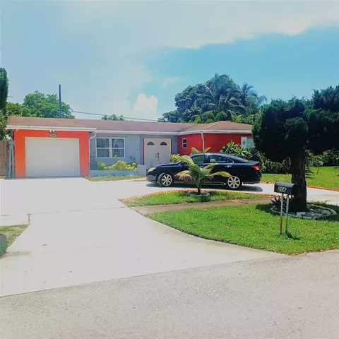 206 Gale Pl, West Palm Beach, FL 33409