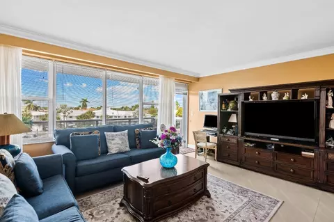 3300 NE 36th #302, Fort Lauderdale, FL 33308
