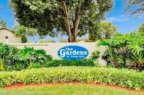 715 Gardens #104, Pompano Beach, FL 33069