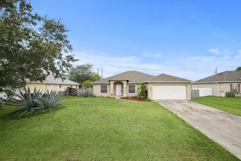 565 SW Undallo, Port Saint Lucie, FL 34953