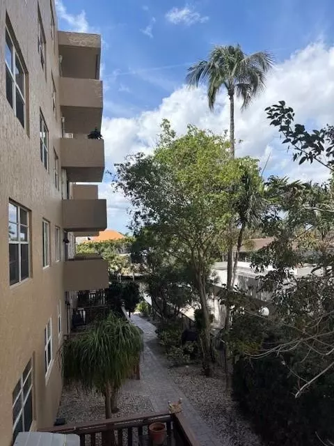 1421 S Ocean Blvd #218, Pompano Beach, FL 33062