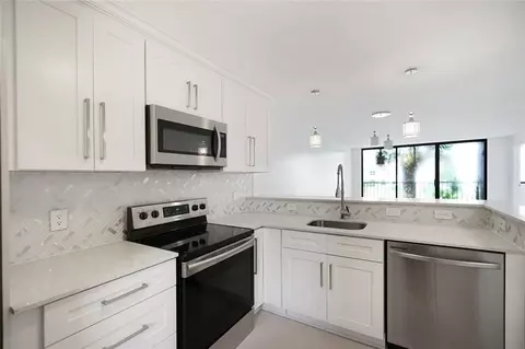 4090 Tivoli Ct #205, Lake Worth, FL 33467